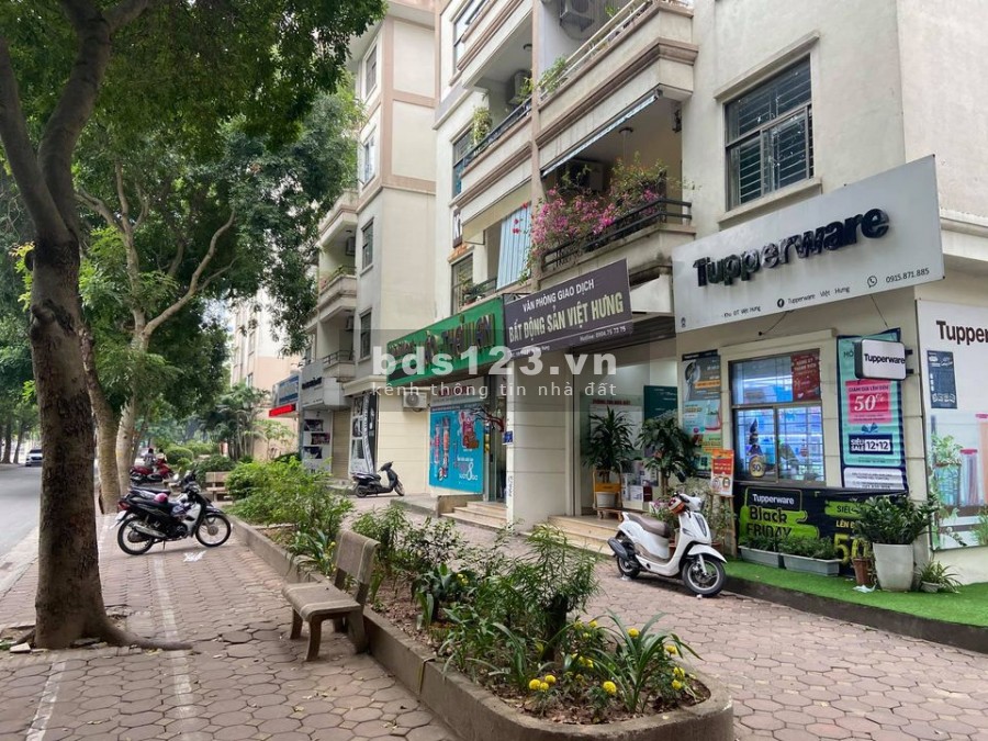 Chính chủ bán căn hộ tòa K tầng 1 kinh doanh KĐT Việt Hưng, 85m2 giá 4,8 tỷ LH 0366735565