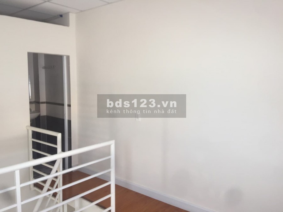 Chỉ 2.9 tỷ Dt 20 m2 5x4, 2 lầu, nhà đẹp