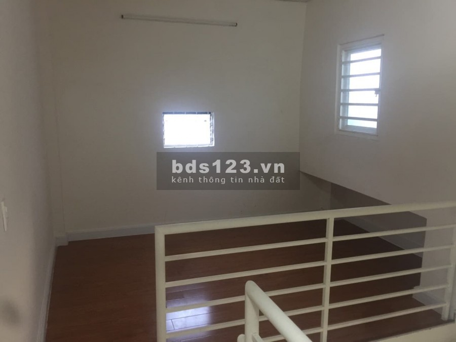 Chỉ 2.9 tỷ Dt 20 m2 5x4, 2 lầu, nhà đẹp