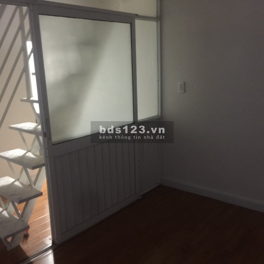 Chỉ 2.9 tỷ Dt 20 m2 5x4, 2 lầu, nhà đẹp