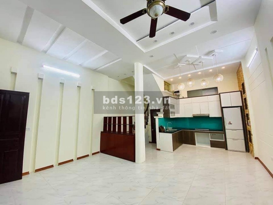 Bán nhà Tô Vĩnh Diện,Thanh Xuân 60m 4T 4.7 tỷ,nhà rộng đẹp