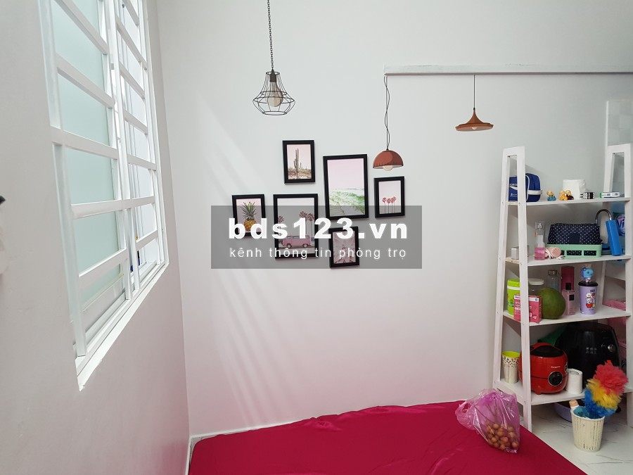 Phòng trọ có gác, Rất gần ĐH Văn Hiến