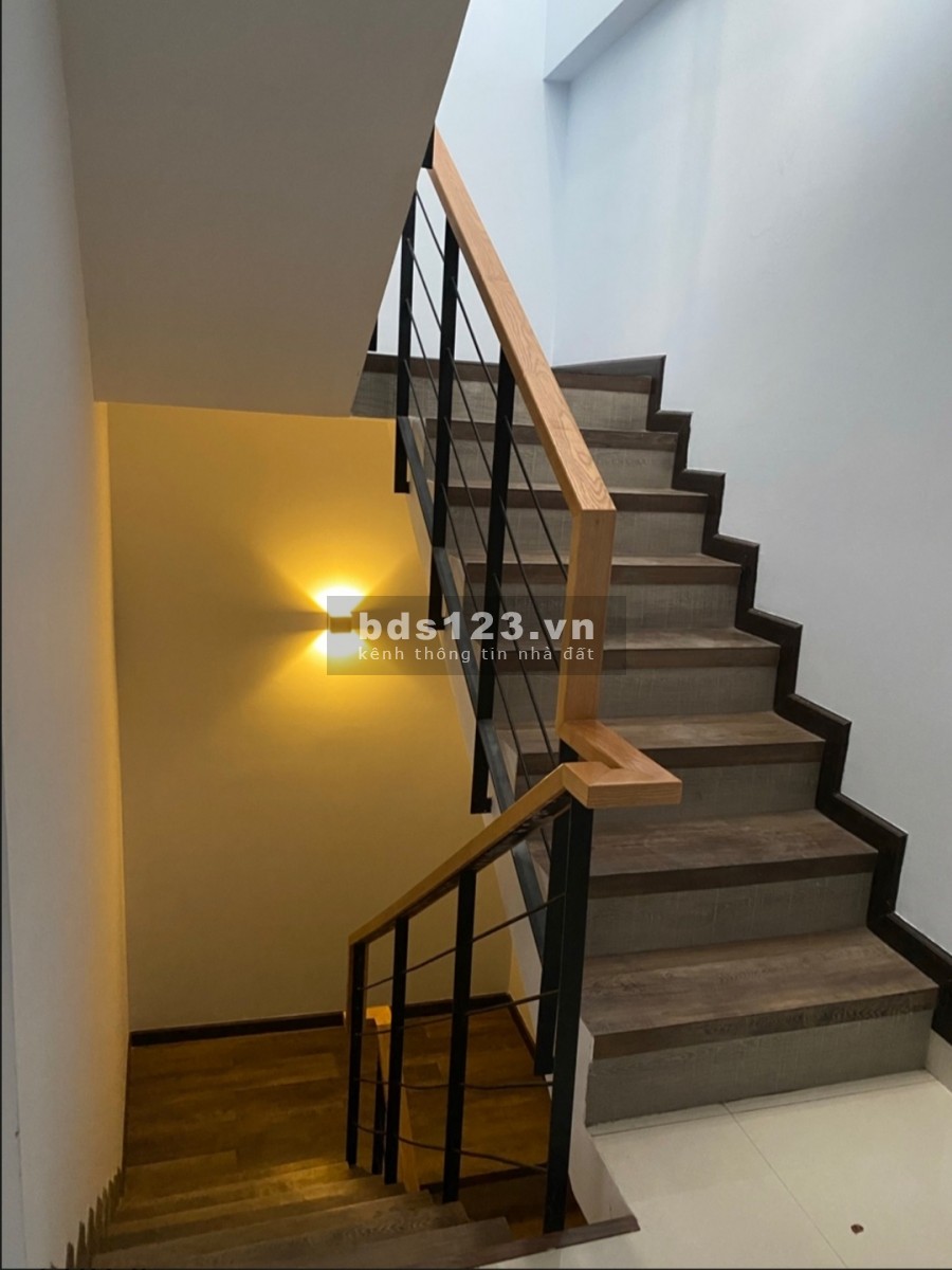 Nhà đẹp Phường 16 Gò Vấp chỉ 2.1 tỷ, 0388713286