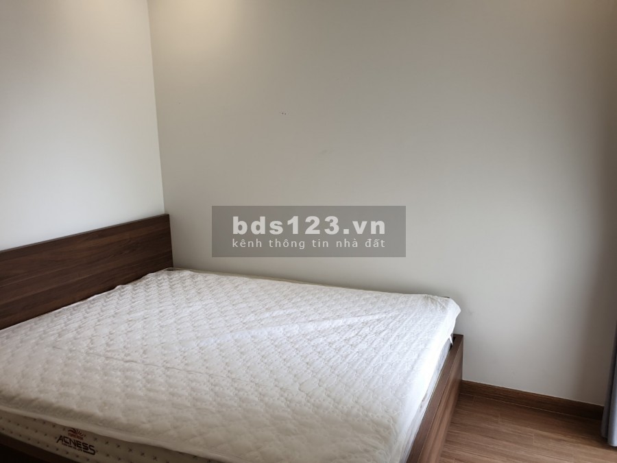 Việt Đức Complex 2 phòng ngủ 80m ban công ĐN 2.3 tỷ 0985800205