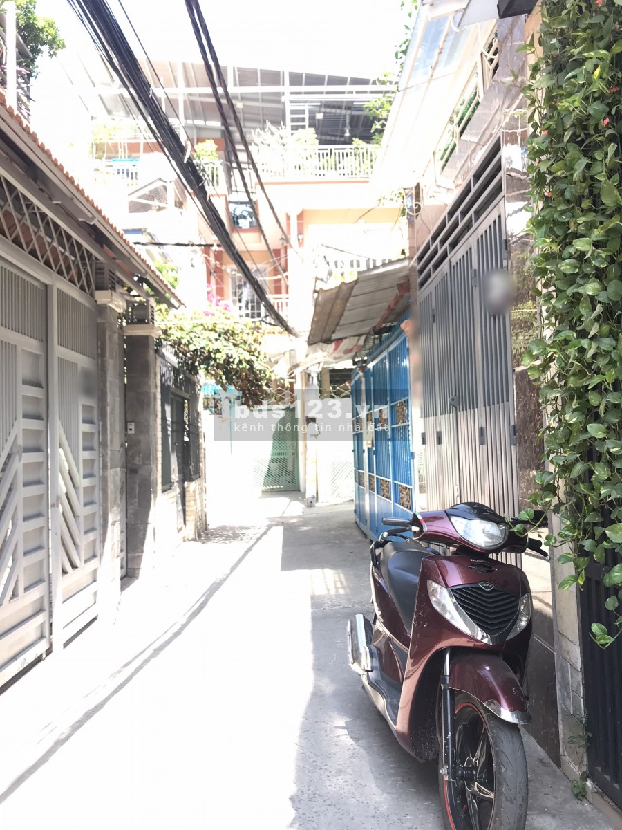 Nhà (3.6*11m/NH/lầu) hẻm Dương Bá Trạc P1 Q8