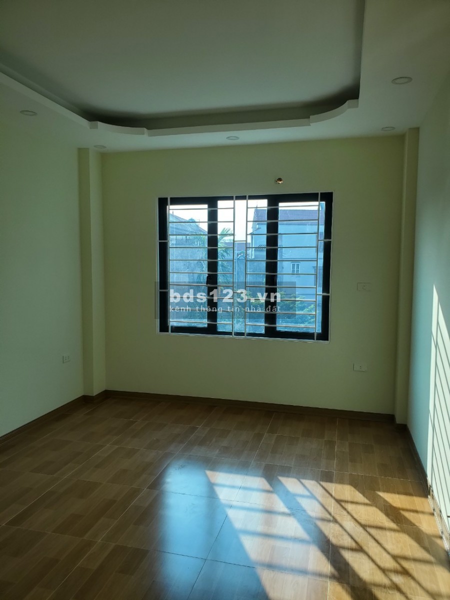 Nhà Phương Canh, Nam Từ Liêm gần đường Trịnh Văn Bô 33m 5 Tâng ô tô đỗ gia 2.5 tỷ