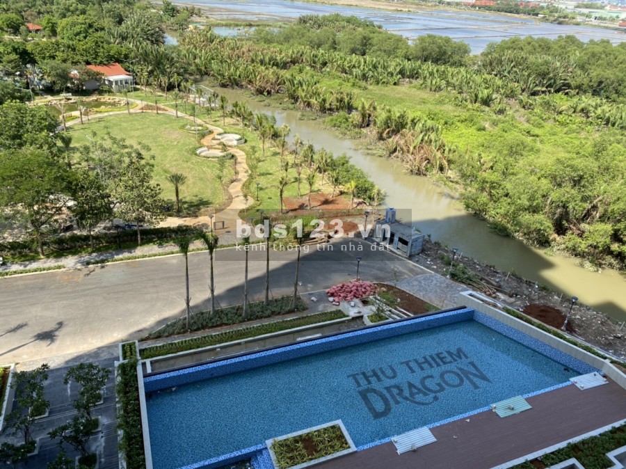 Cần bán gấp căn 2PN Thủ Thiêm Dragon A.18.05, view sông Sài Gòn tuyệt đẹp, Chỉ 4 tỷ bao sang tên