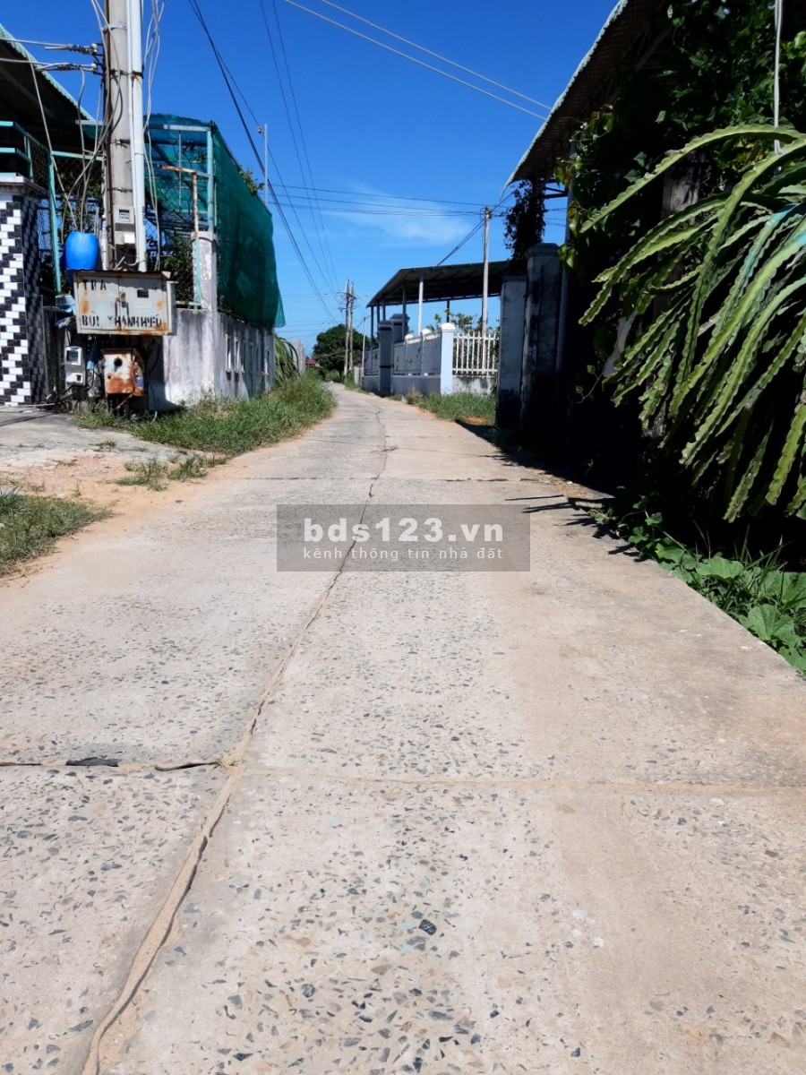 Bán 3000m2 đất sào có thổ cư gần TP.Phan Thiết