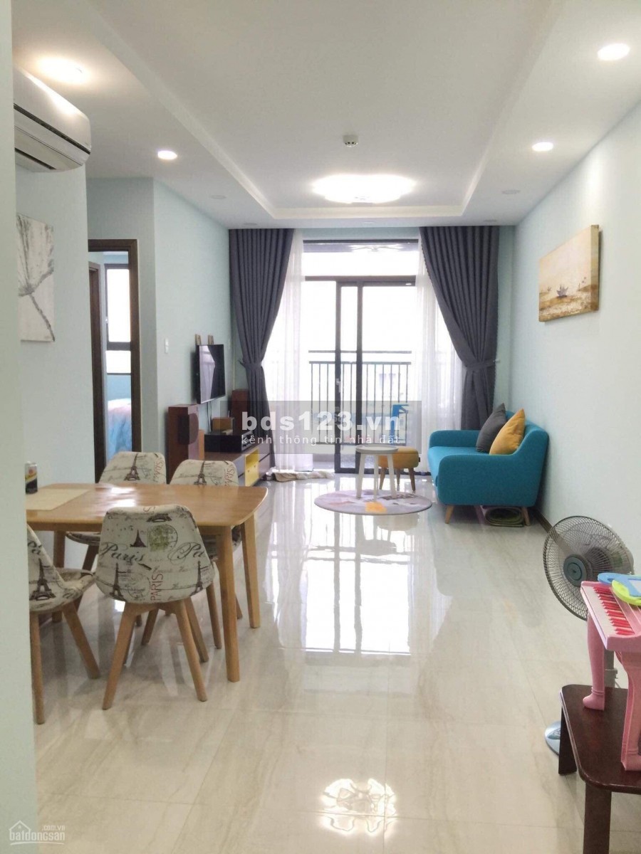 Trống căn hộ Him Lam Quận 9 tầng cao rộng 70m2, 2 PN, giá 9 triệu/tháng, có đủ nội thất, view thoáng