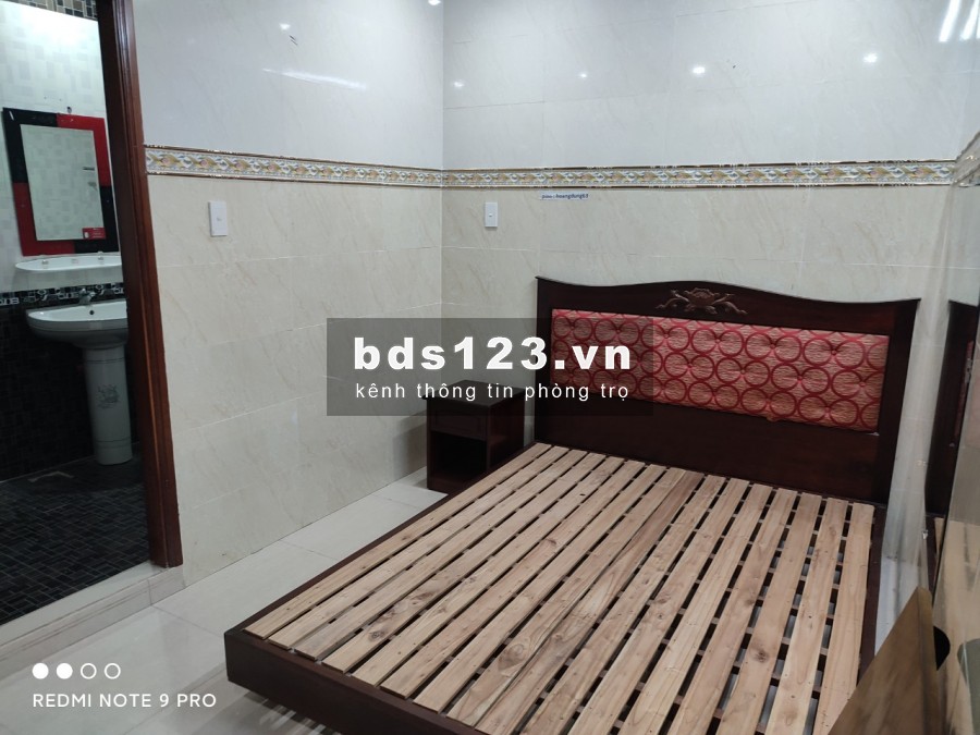 Căn hộ dịch vụ full nội thất giá Chíp Chíp