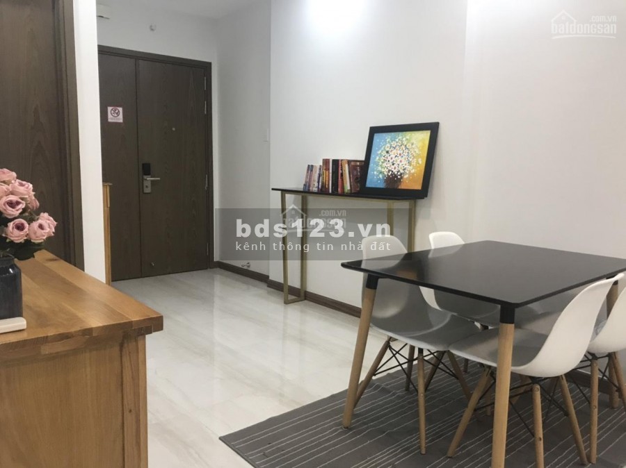 Cho thuê căn hộ tầng cao, dtsd 72.23m2, 2 PN, cc Him Lam Phú An, giá 6 triệu/tháng, có sẵn đồ dùng