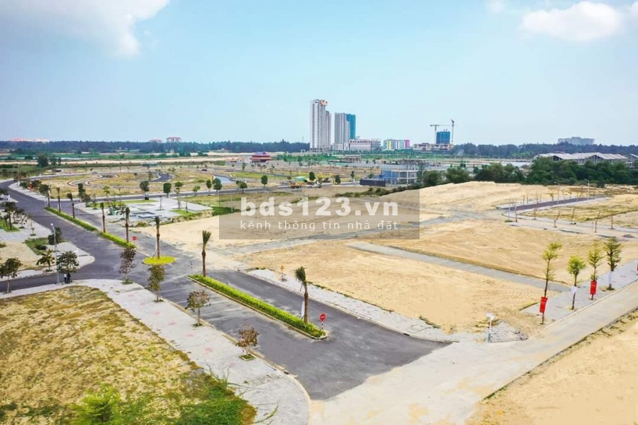 Ra gấp lô đất xung quanh tiện ích khu công nghiệp tại Bình Dương