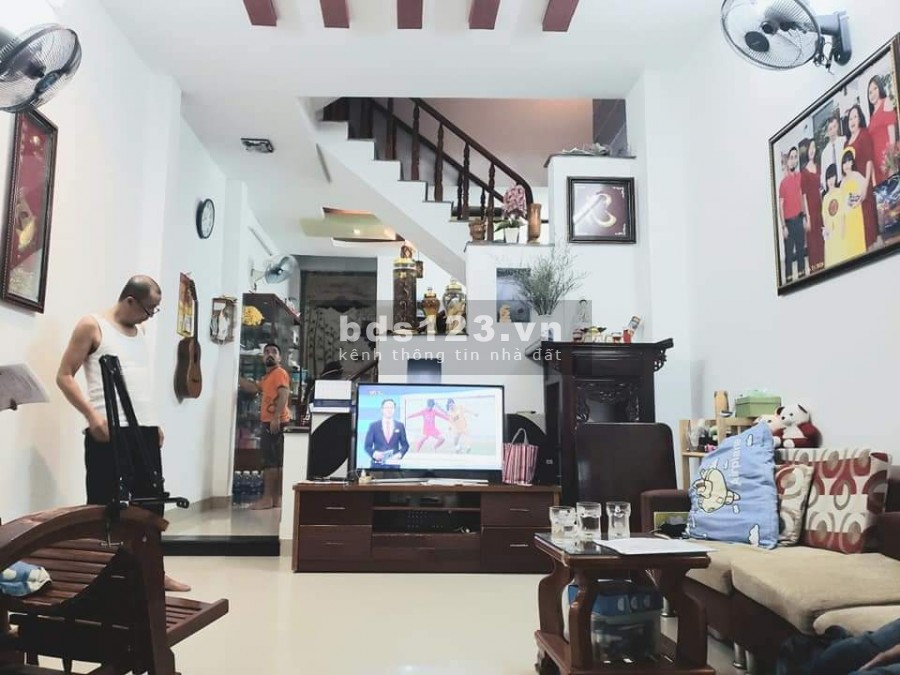 Hẻm xe hơi, hẻm trước nhà hơn 6m, 4 x 12. 4.4 tỷ, gần mặt tiền.