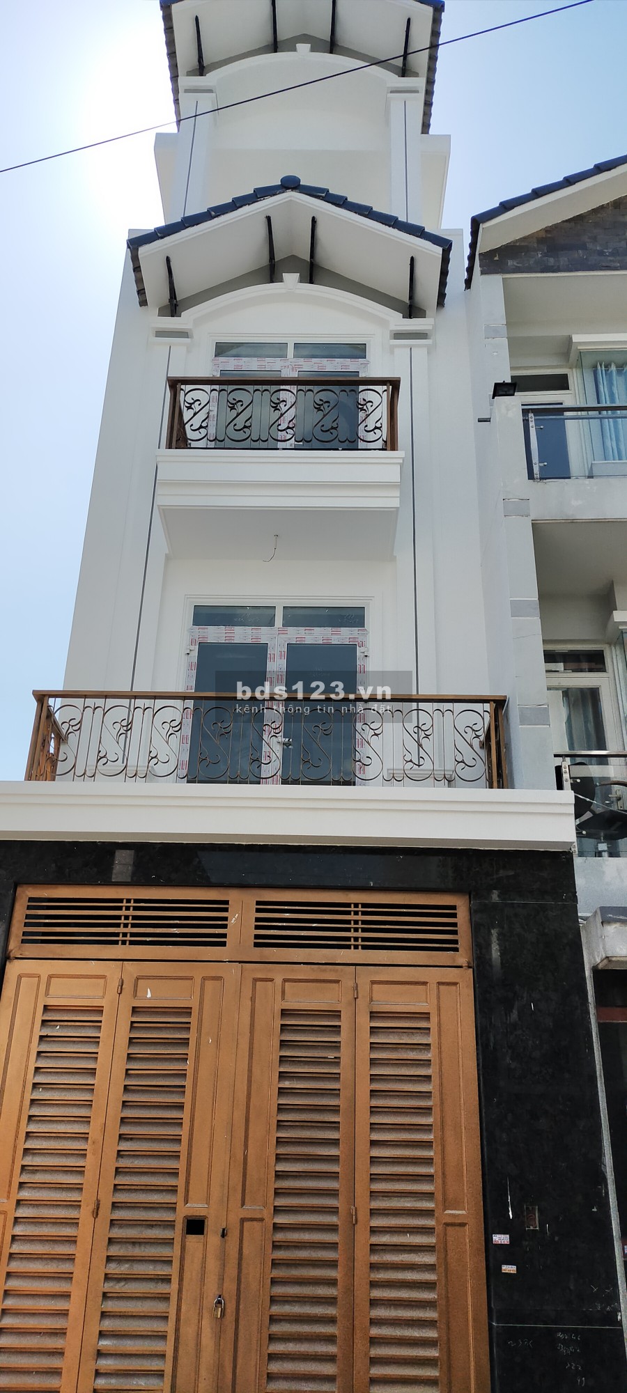 Bán nhà mới tinh đường số 1 nối dài KDC nam hùng vương DT 4x18 giá 5.6 tỷ
