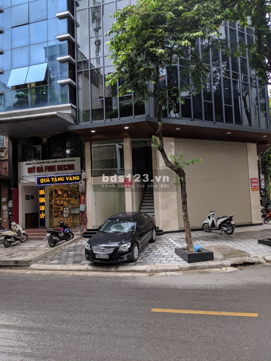 Sàn văn phòng 36 m2, 59 Trần Quang Diệu, phường Ô Chợ Dừa, Quận Đống Đa, Hà Nội.
