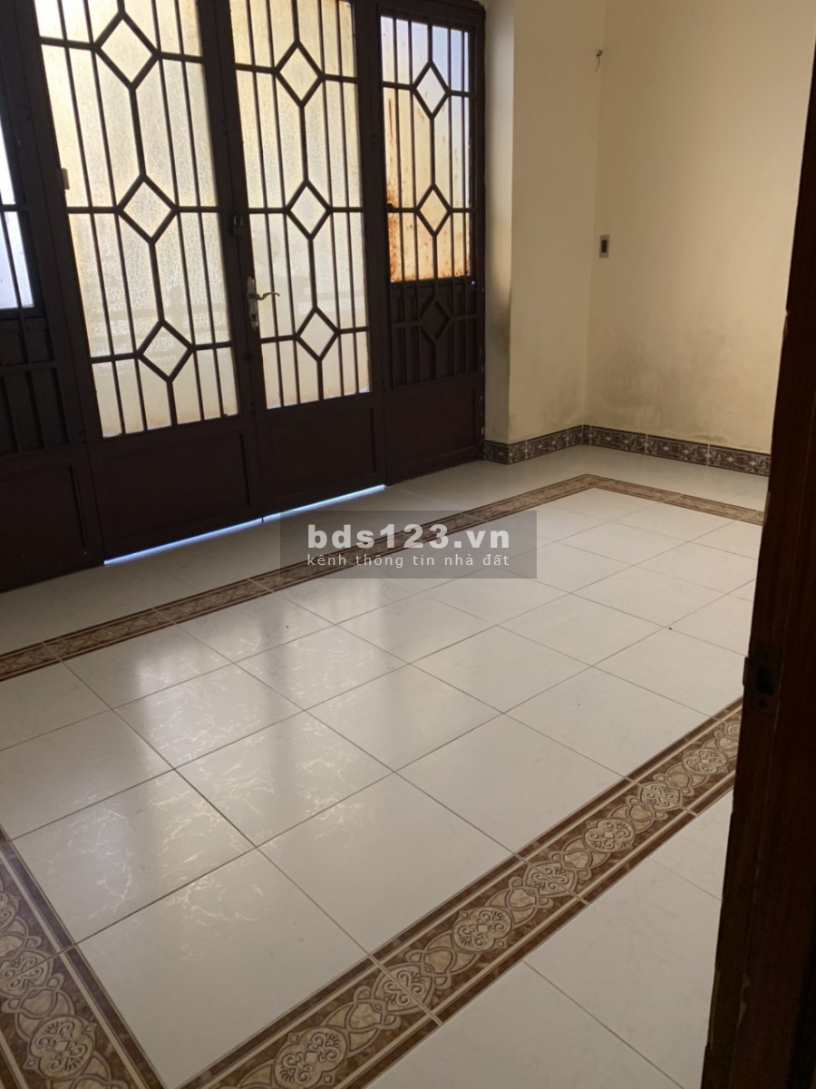 Bán nhà MT Phạm Phú Thứ, F.4, Q.6 4.4x25m giá tốt