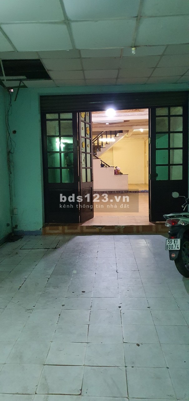 Bán nhà MT Phạm Phú Thứ, F.4, Q.6 4.4x25m giá tốt