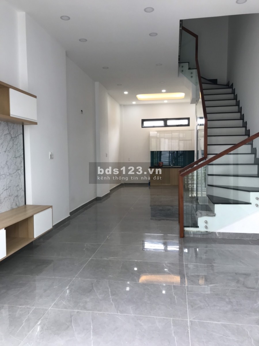 Bán nhà giá rẻ 1 trệt 2 lầu đường 28 phường Linh Đông quận Thủ Đức