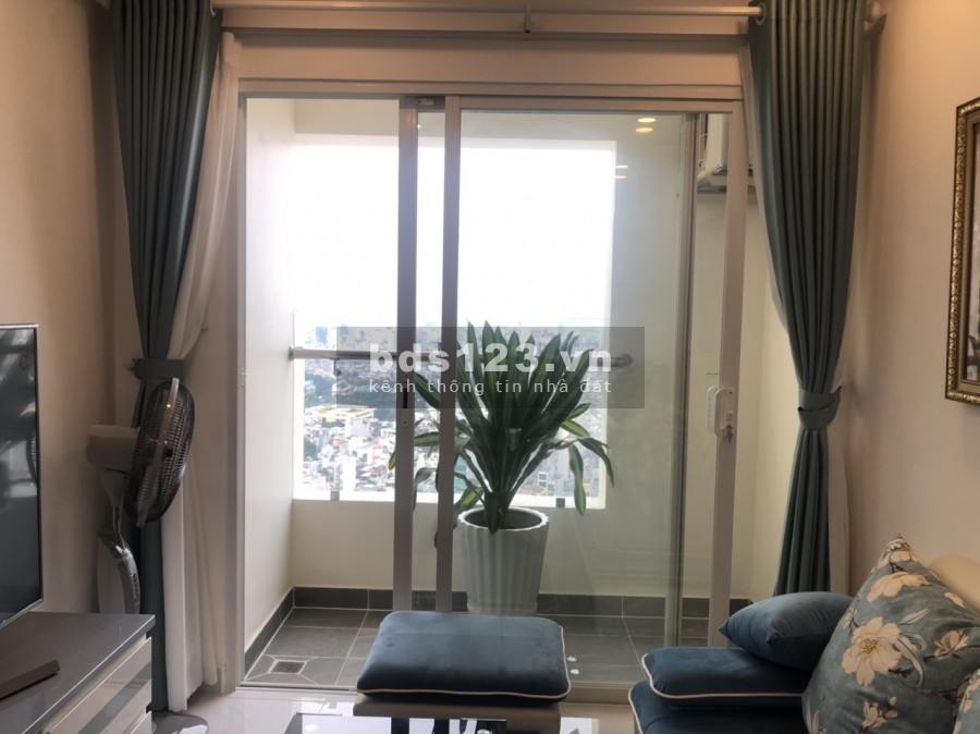 Cho thuê căn hộ Terra Royal 2 phòng ngủ full nội thất 16 Triệu Tel 0942.811.343 (Zalo/Phone) giữ chìa khóa căn hộ xem bất cứ lúc nào