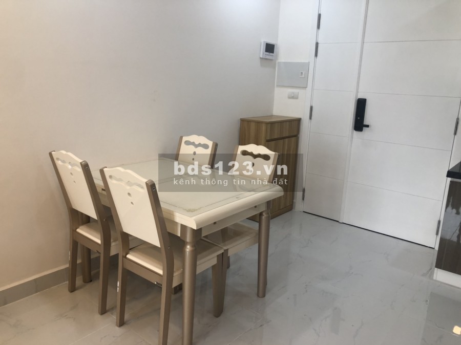 Cho thuê căn hộ Terra Royal 2 phòng ngủ full nội thất 16 Triệu Tel 0942.811.343 (Zalo/Phone) giữ chìa khóa căn hộ xem bất cứ lúc nào