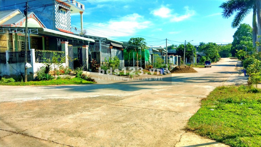 Bán Nhanh Lô Đất Ngộp Sát Biệt Thự Ở Bình Phước