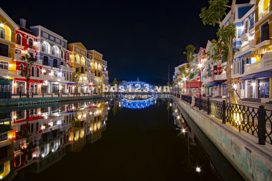 MỞ BÁN SHOPHOUSE KỀ CASINO PHÚ QUỐC - ĐẦU TƯ 4 TỶ THU VỀ SAU 2 NĂM 8 TỶ . LIÊN HỆ 0909 607604