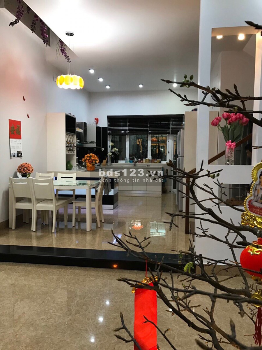 Nhà 3 tầng, 126m2 tại An Cựu City, đã hoàn thiện cơ bản