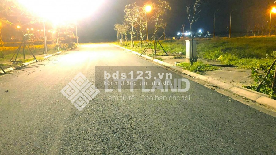 CẦN BÁN NHANH LÔ 90M2 FPT ĐÀ NẴNG