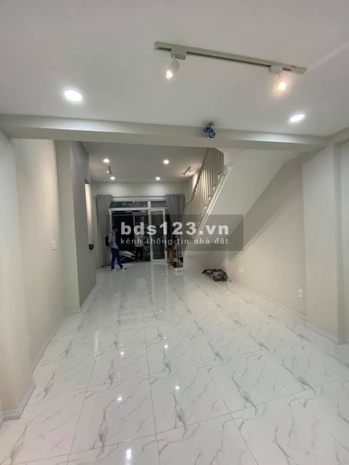 TT Bình Thạnh, Xe Hơi Vô Nhà, 5 Tầng Kiêng Cố, 7.6 Tỷ Nhà Mới Đẹp.