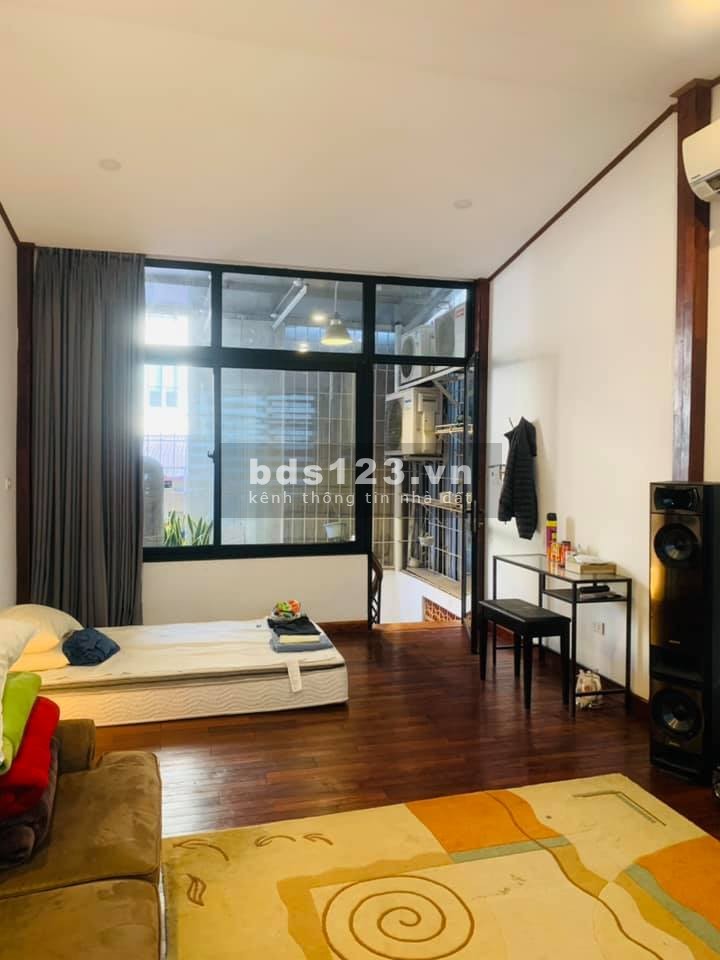 Hiếm! Bán nhà mặt ngõ Thái Hà, 37m2 *5T, kinh doanh tốt, cách phố 20m.