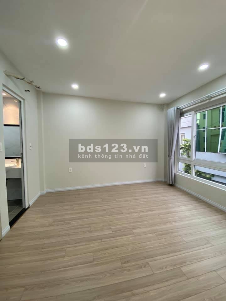 TT Bình Thạnh, Xe Hơi Vô Nhà, 5 Tầng Kiêng Cố, 7.6 Tỷ Nhà Mới Đẹp.