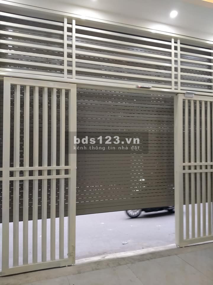 Bán gấp nhà riêng, mặt tiền Trần Xuân Soạn, Q7, 70m2, chỉ 7,3 tỷ