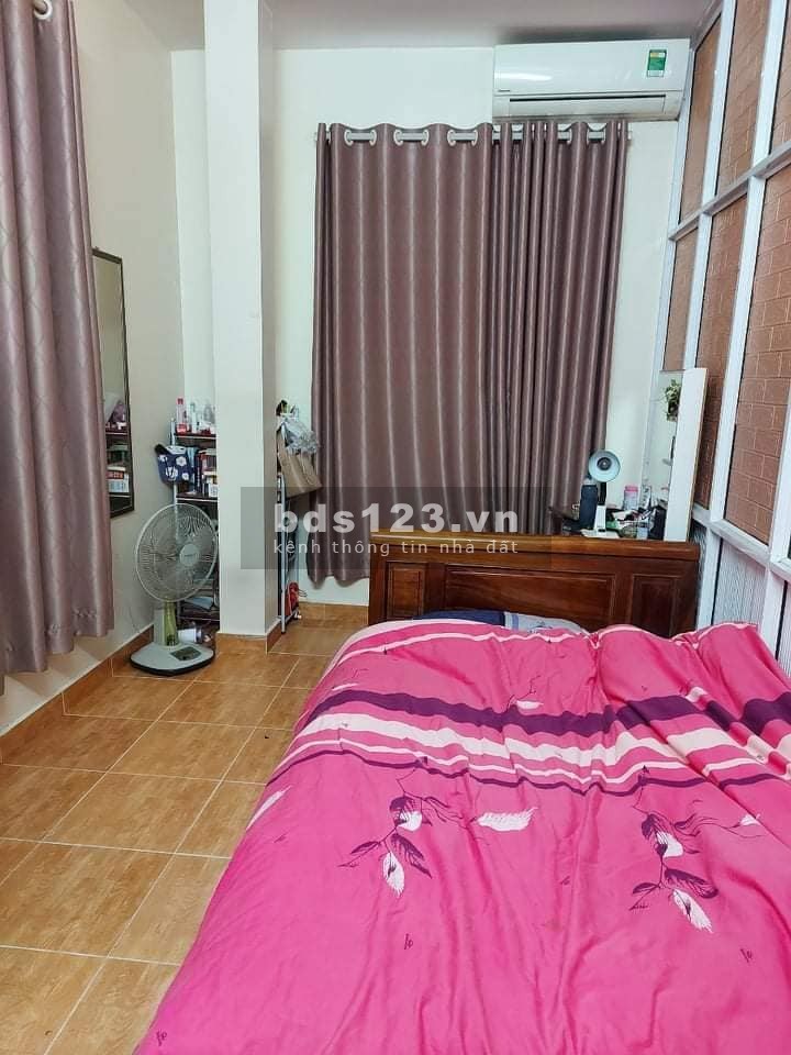 Nhà ngõ 38 Xuân La, Tây Hồ 35m2 x 4 tầng, mặt tiền 5.5m giá 3.45 tỷ, cách Võ Chí Công 20m