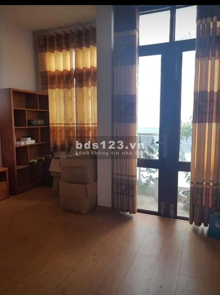 Bán nhà hẻm 290 Nam Kỳ Khởi Nghĩa Quận 3, 4 tầng 36 m, giá 5,5 tỷ.