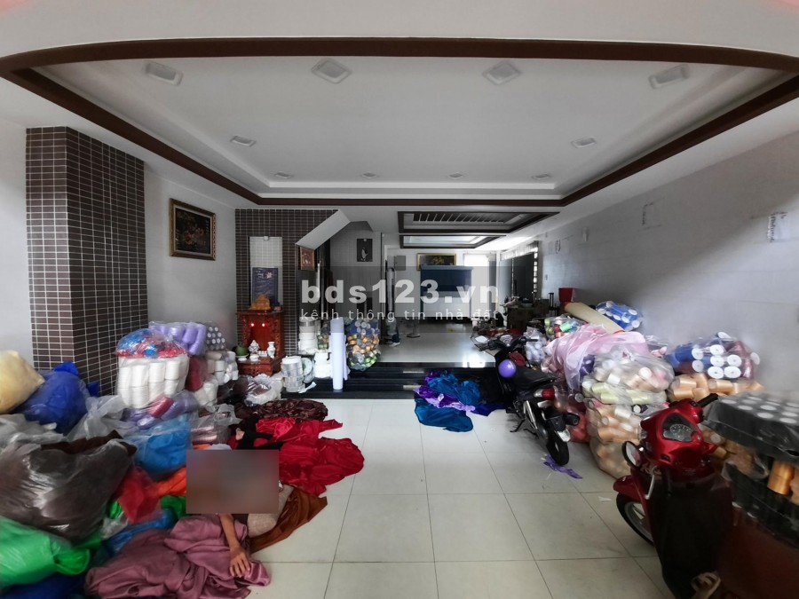 Bán nhà 3tầng đúc 6x18, nở hậu 7m, hẻm xe hơi Q6_10ti6