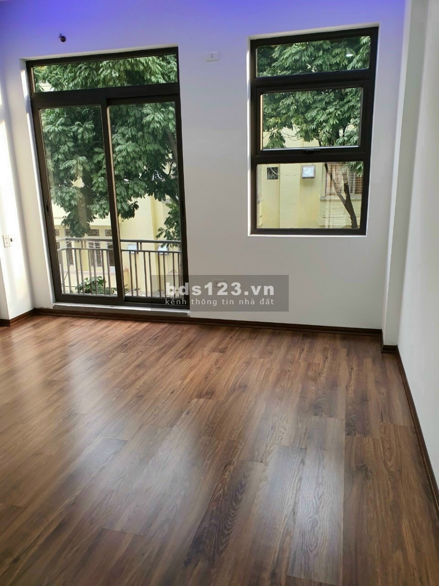 Bán nhà sau phố Đoàn Kết, TP Hải Dương, 54.4m2, mt 4.2m, 4 tầng, 2 tỷ 950