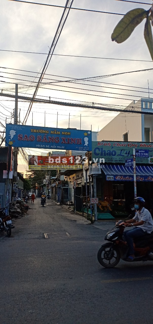 Bán đất tặng nhà Tp Dĩ An kề bên Thủ Đức.