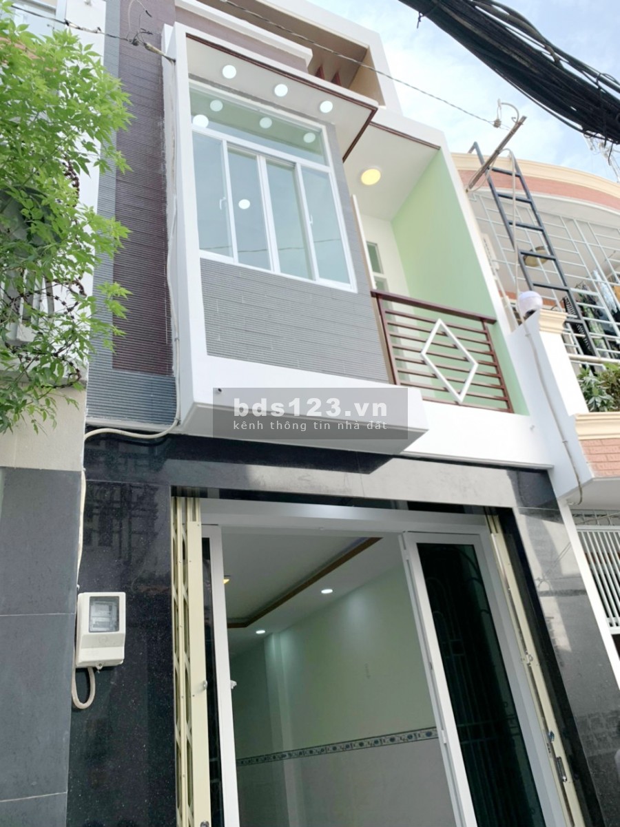 Nhà 2 lầu hẻm 4m 56 Bùi Minh Trực Phường 5 Quận 8