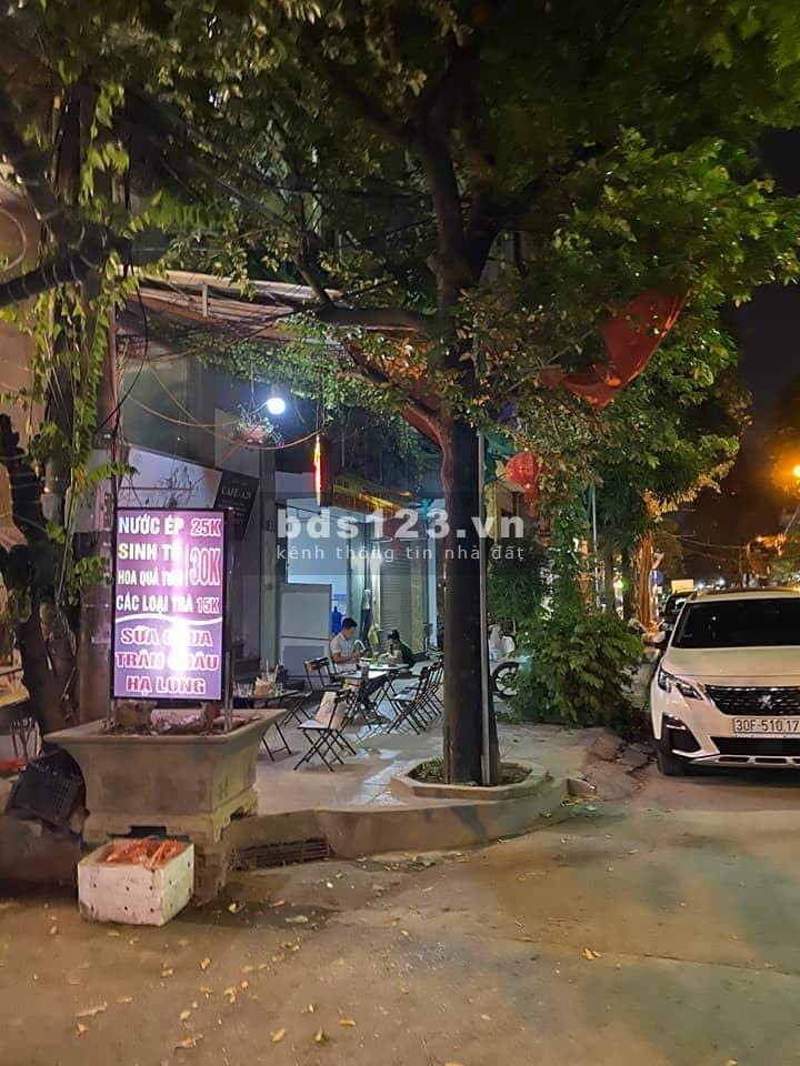 Bán nhà mặt phố Hoa Bằng, lô góc, ô tô, vỉa hè, kd, 60m2, 10 tỷ.