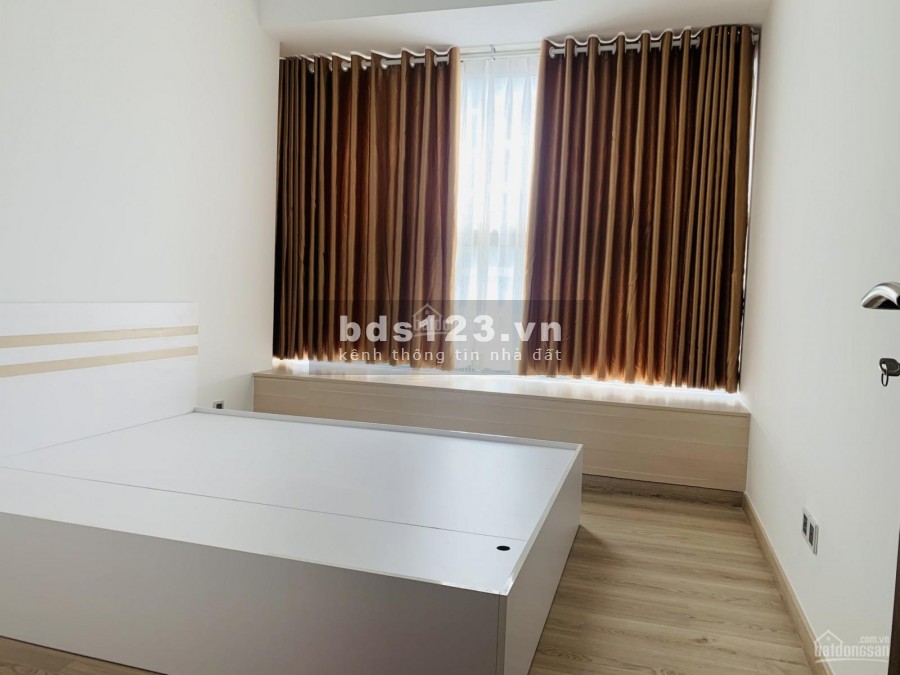 Midtown Quận 7 cần cho thuê căn hộ rộng 80m2, 2 PN, tầng cao, giá 17 triệu/tháng, LHCC