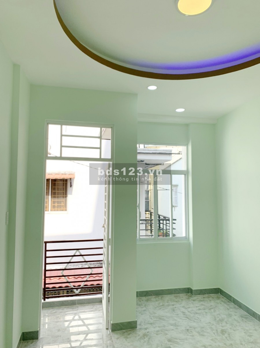 Nhà 2 lầu hẻm 4m 56 Bùi Minh Trực Phường 5 Quận 8