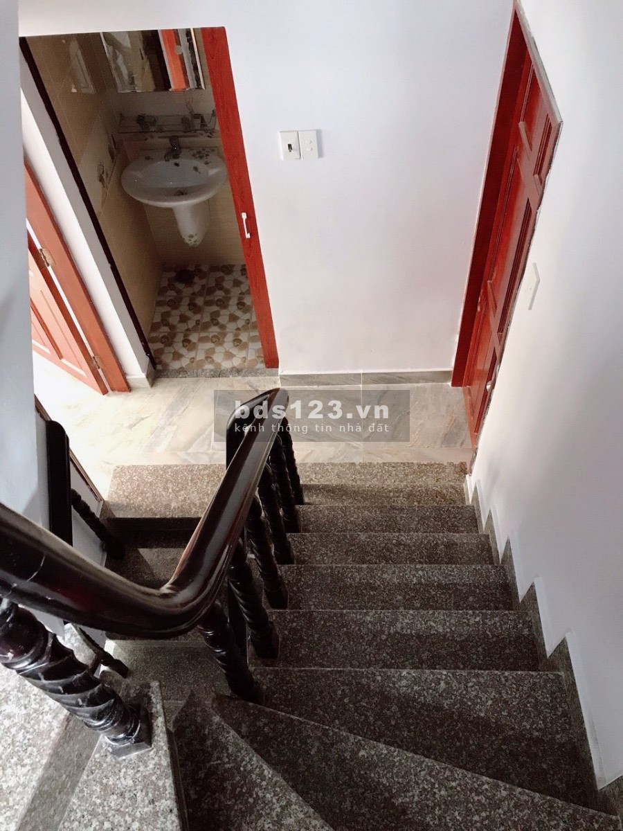 Bán Gấp Trước Tết nhà hẻm xe hơi 730 Huỳnh Tấn Phát,Tân Phú, Quận 7,dt:4.1x11m trệt 2 lầu sân thượng, giá chỉ 5.1 tỷ tl