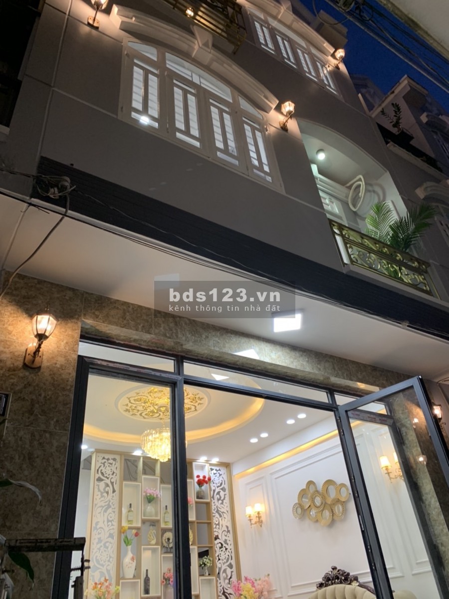 Bán gấp nhà Full nội thất cao cấp hẻm 1422 Huỳnh Tấn Phát, Phú Mỹ Quận 7.Dt:5x10m,trệt 2 lầu 4pn giá chỉ 4.5 tỷ thương lượng
