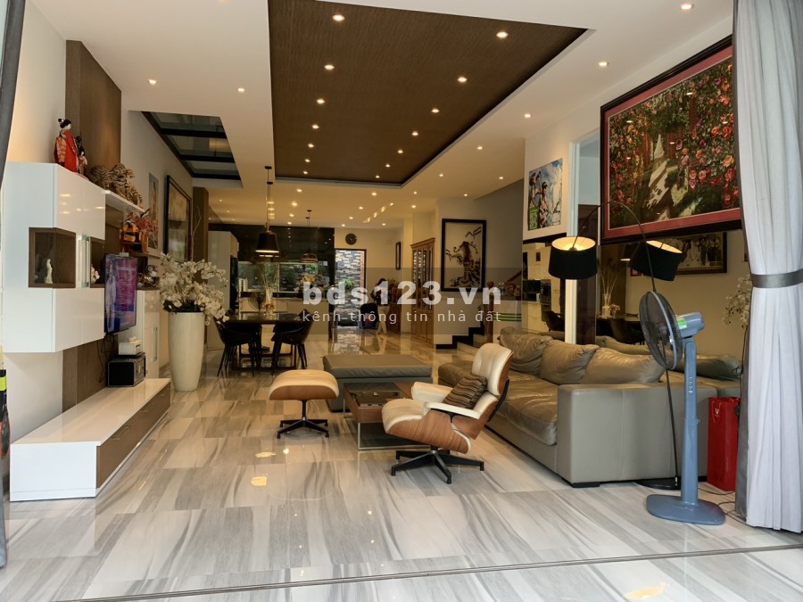 Bán Biệt Thự Khu Nam Long Trần Trọng Cung. Dt: 8x25m trệt 2 lầu giá 21.5 tỷ