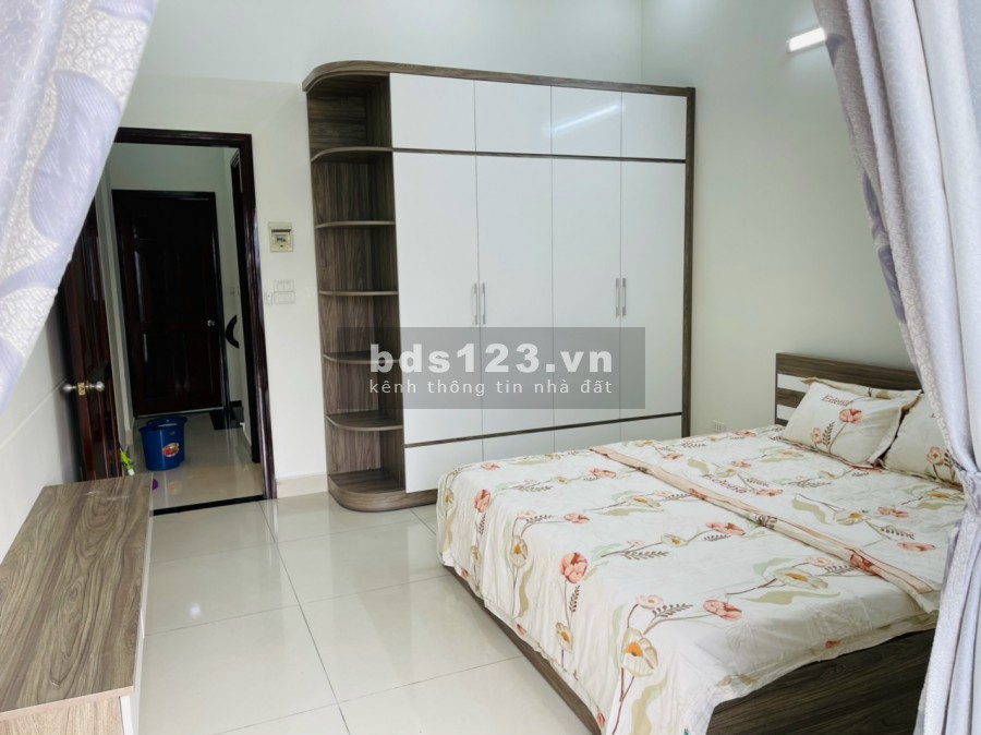 Bán nhà hẻm xe hơi Huỳnh Tấn Phát, phường Phú Mỹ Quận 7. Dt: 4x15m trệt 2 lầu sân thượng, 4pn chỉ 4.950 tỷ