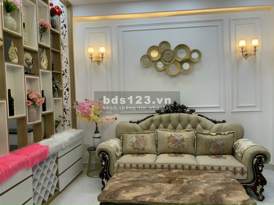 Bán gấp nhà Full nội thất cao cấp hẻm 1422 Huỳnh Tấn Phát, Phú Mỹ Quận 7.Dt:5x10m,trệt 2 lầu 4pn giá chỉ 4.5 tỷ thương lượng
