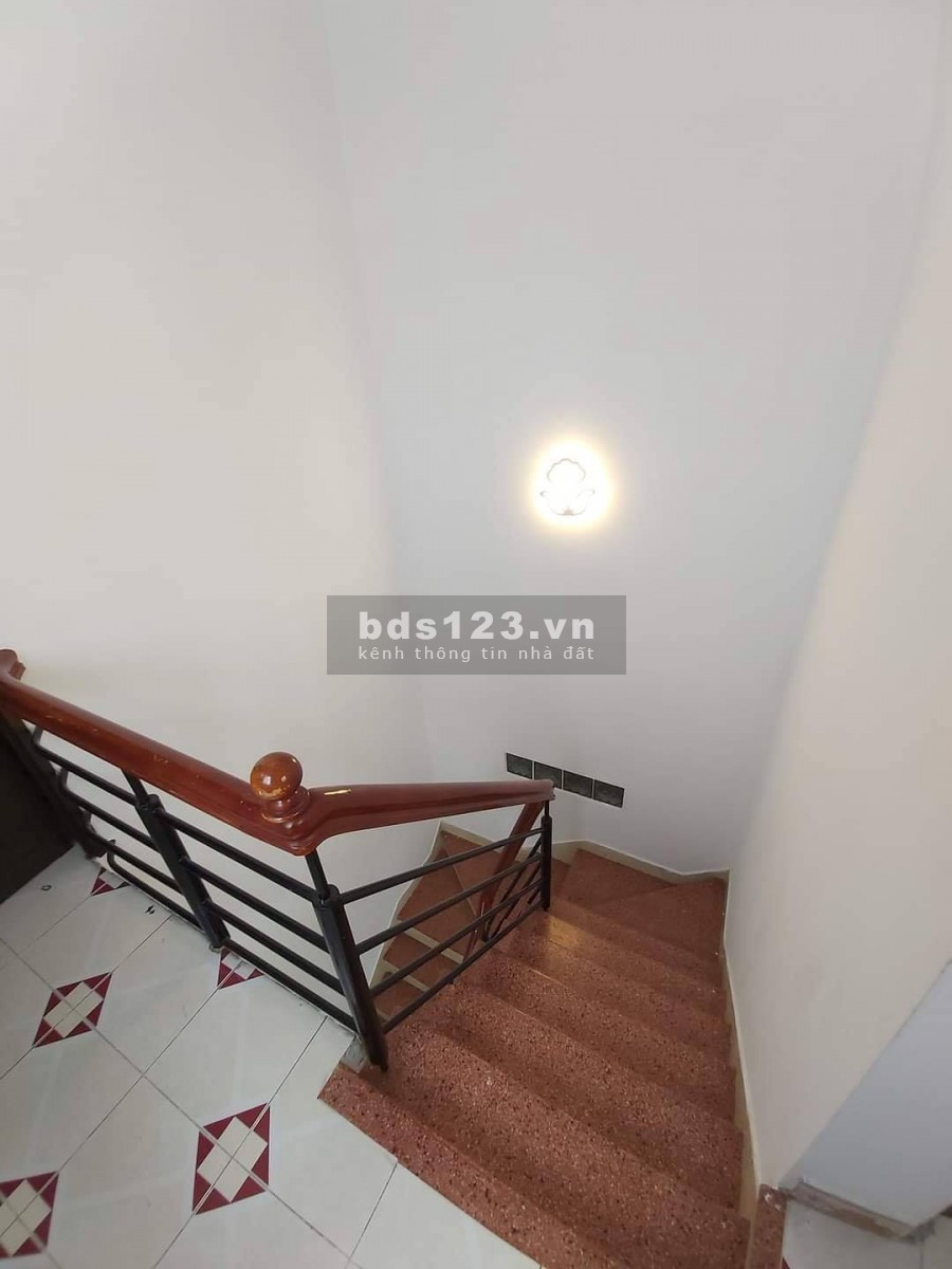 35M2 HXH Trần Hưng Đạo Quận 1 Nhà mới 3 tầng ở ngay 5.6 tỷ