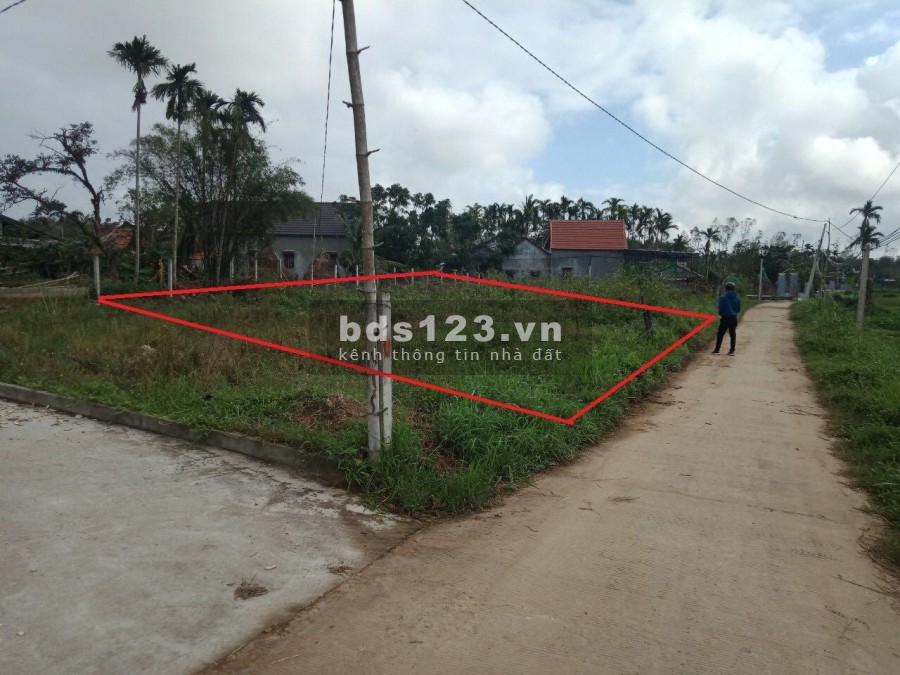 Một lô đất Tịnh Thọ duy nhất diện tích 114m2. Giá chưa tới 3 triệu/m2 LH 0934 192 309