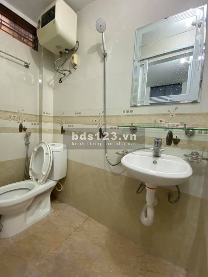 BÁN NHÀ ĐẸP KHÂM THIÊN, 3 TẦNG, 3 NGỦ CHỈ 2 TỶ