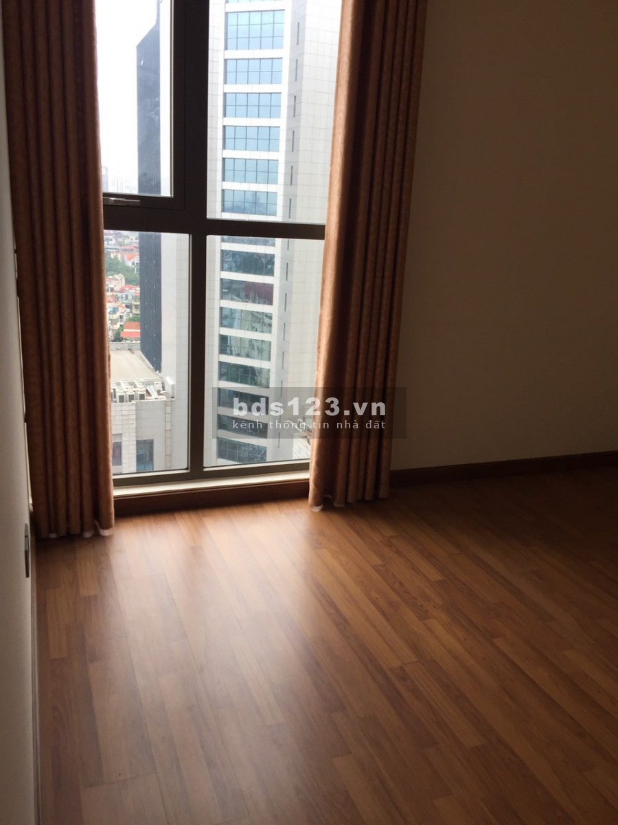 Cho thuê căn hộ chung cư A10 Nguyễn Chánh 90m2, 3Pn nhà mới, thoáng 12Tr/Tháng